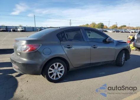 2010 Mazda 3 I z USA, uszkodzony, nr VIN JM1BL1SGXA1225893